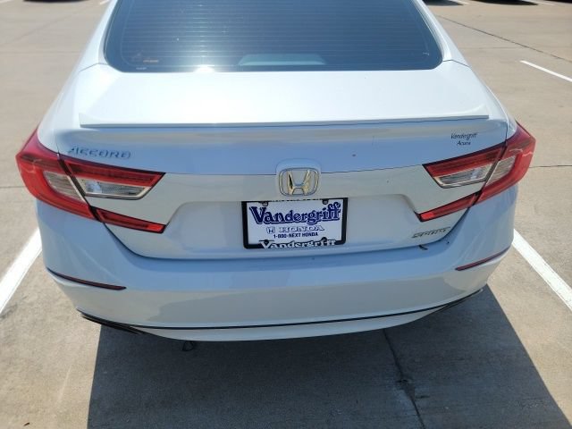 Used 2020 Honda Accord Sport image 6