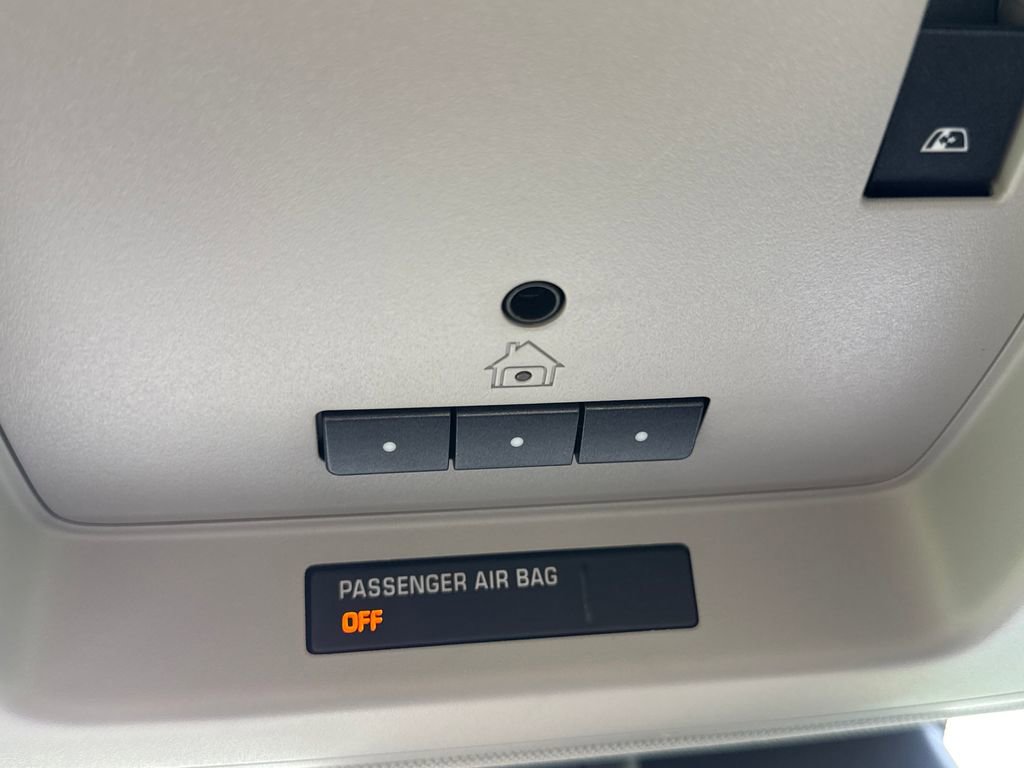 Used 2018 Chevrolet Silverado 1500 LTZ Z71 w/ Centennial Edition image 22