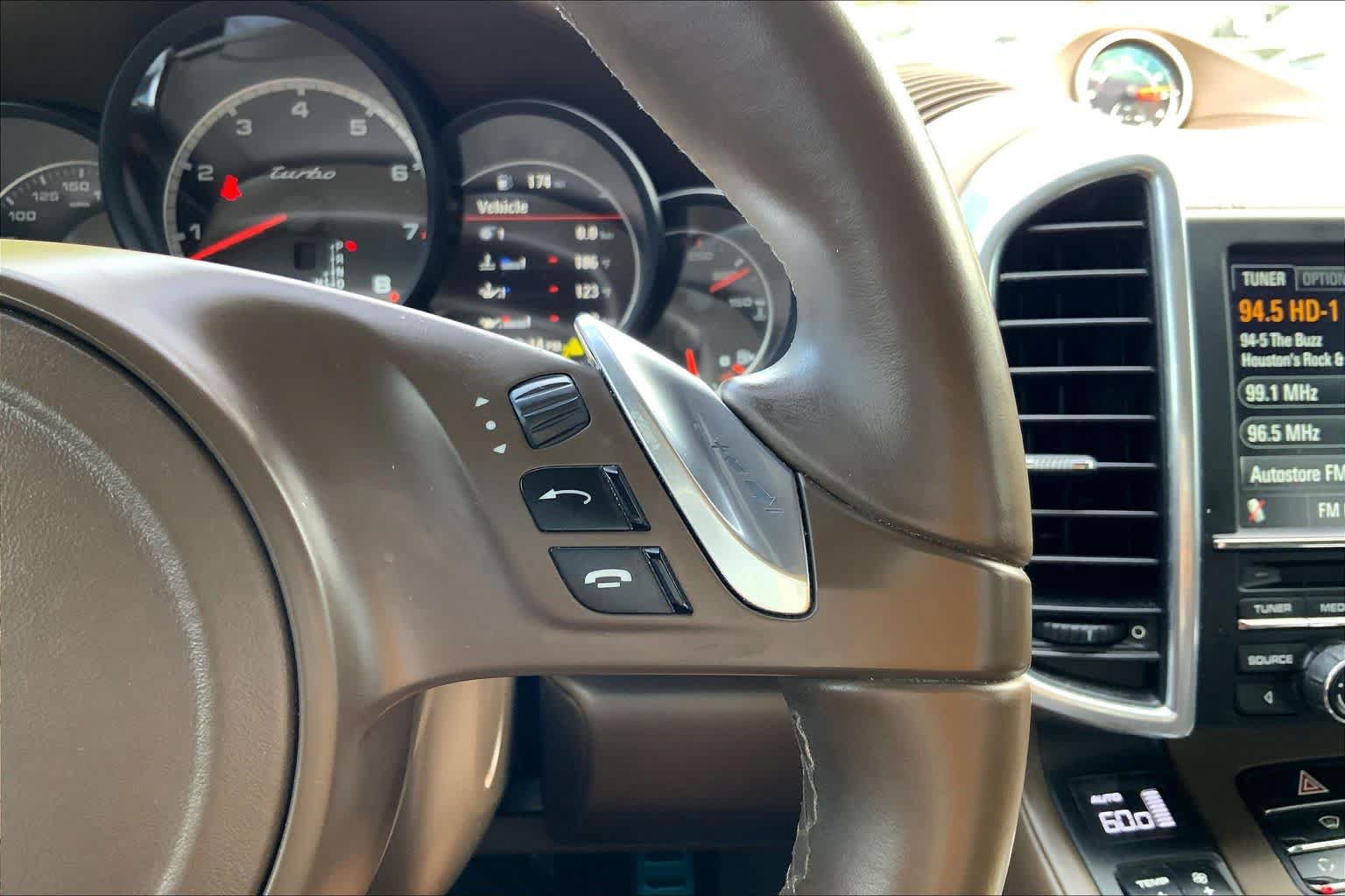 Used 2013 Porsche Cayenne Turbo AWD/4WD image 24