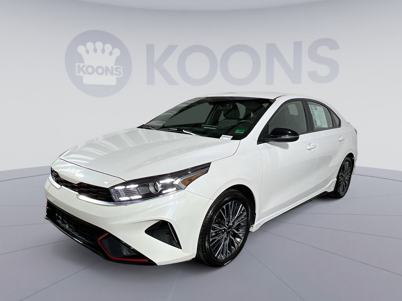 Used 2023 Kia Forte GT-Line image 1