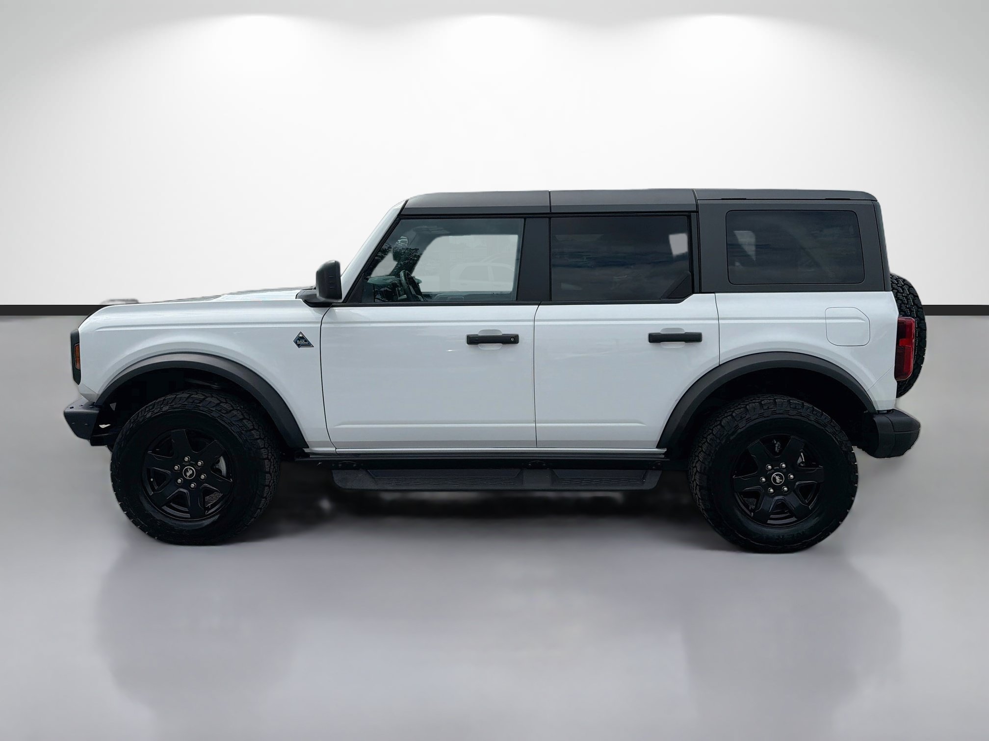 Used 2024 Ford Bronco Black Diamond AWD/4WD image 6