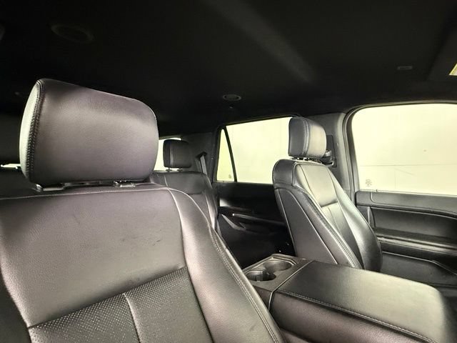 Used 2019 Ford Expedition XLT w/ Equipment Group 201A RWD image 26