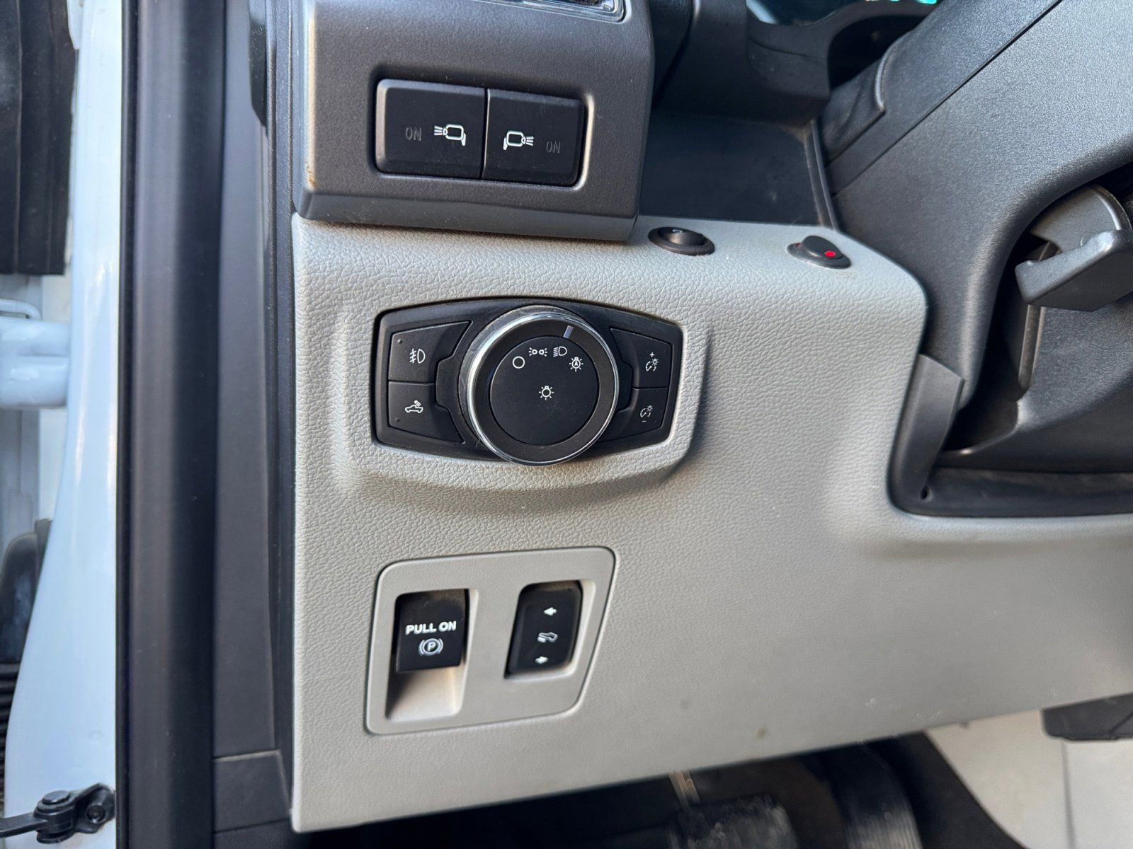 Certified 2020 Ford F150 XLT w/ Equipment Group 302A Luxury image 22