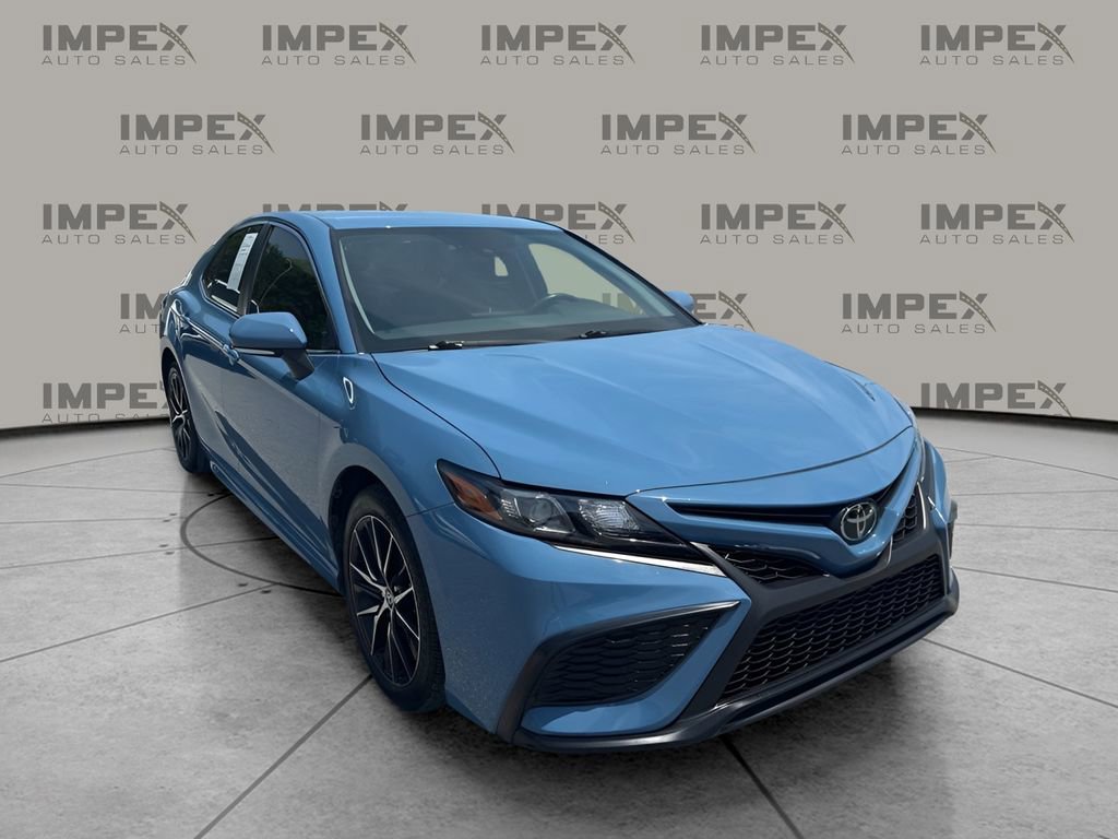 Used 2024 Toyota Camry SE