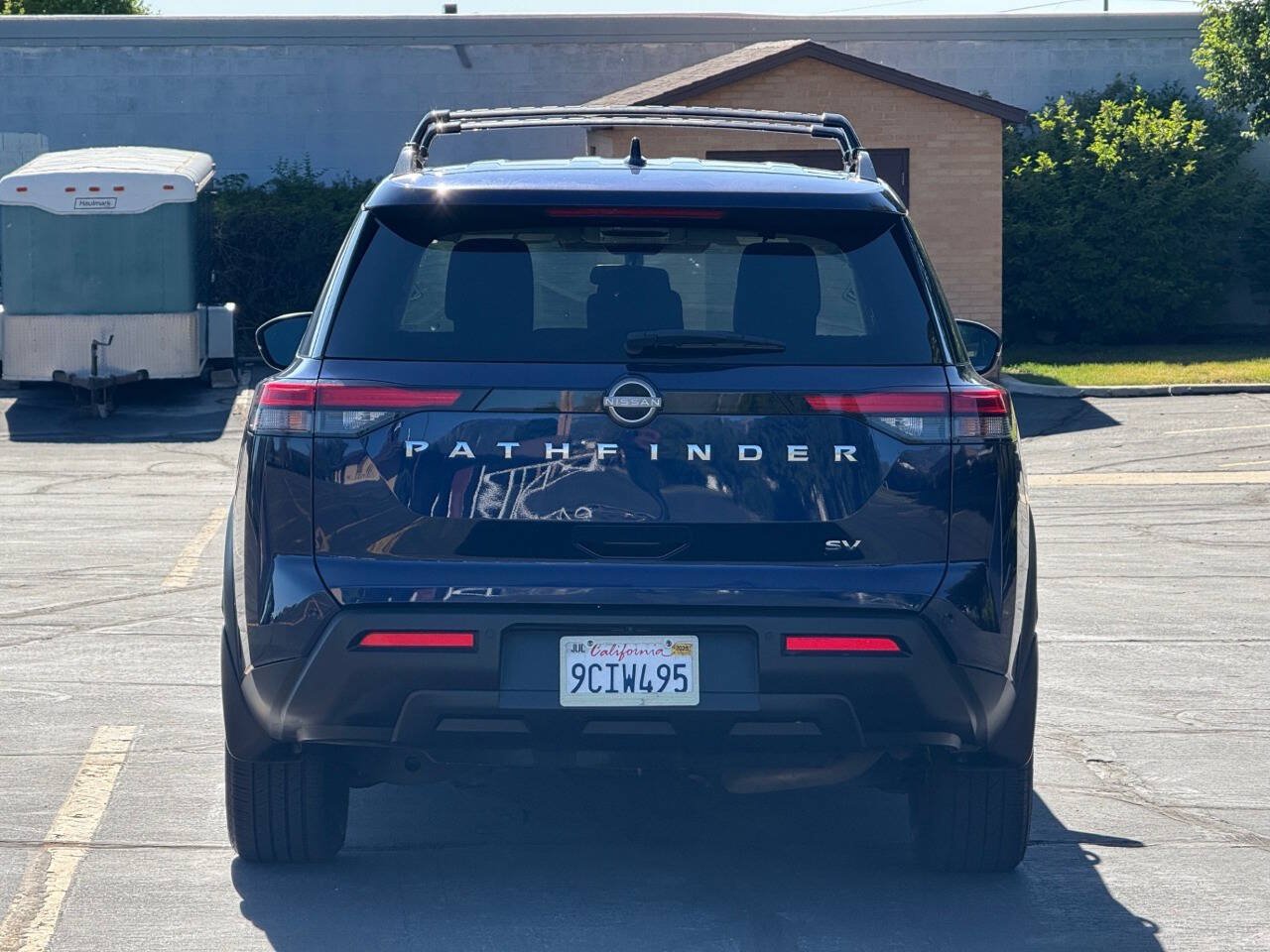 Used 2022 Nissan Pathfinder SV FWD image 6