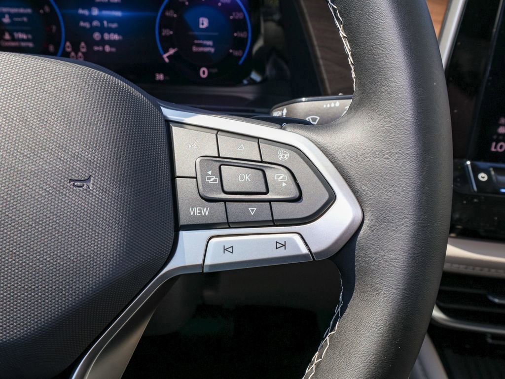 New 2026 Volkswagen Atlas SE image 25