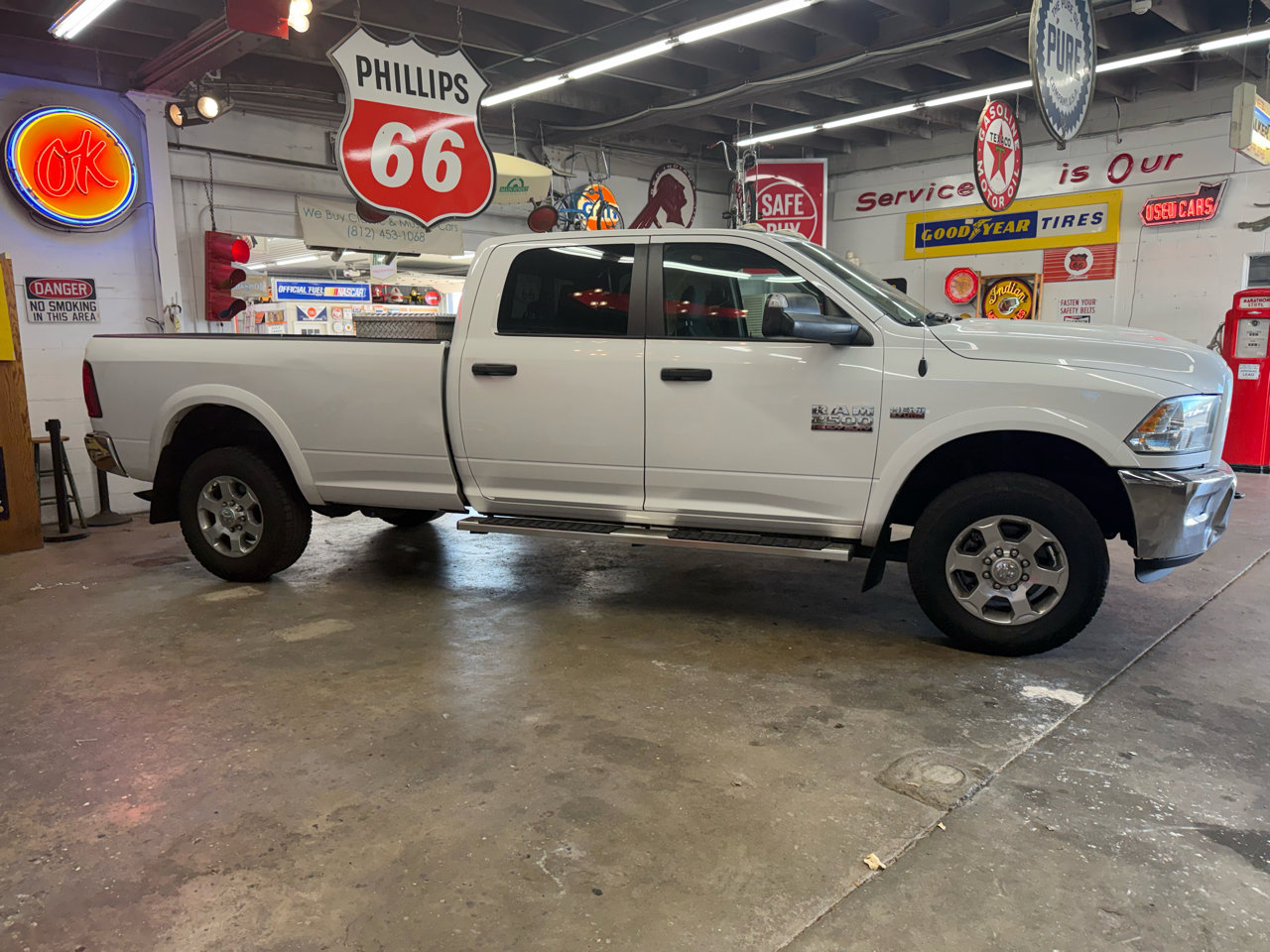 Used 2016 RAM 2500 Outdoorsman image 7