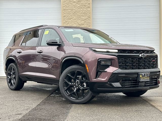 New 2026 Chevrolet Traverse RS w/ LPO, Floor Liner Package image 2