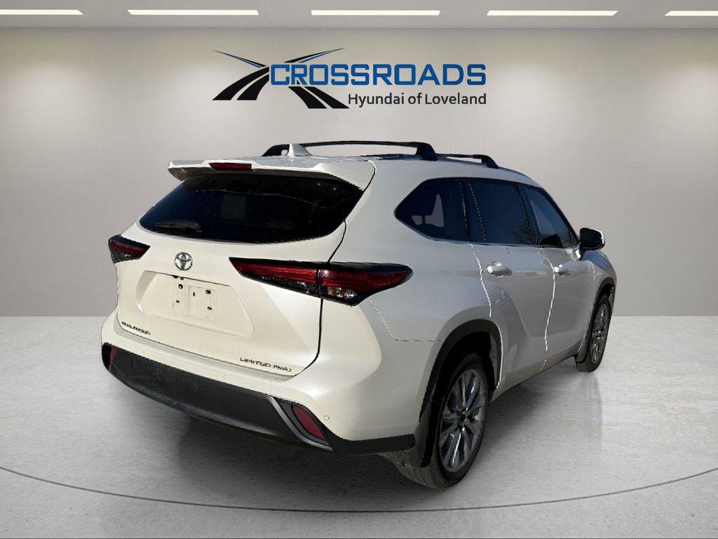 Used 2020 Toyota Highlander Limited image 4