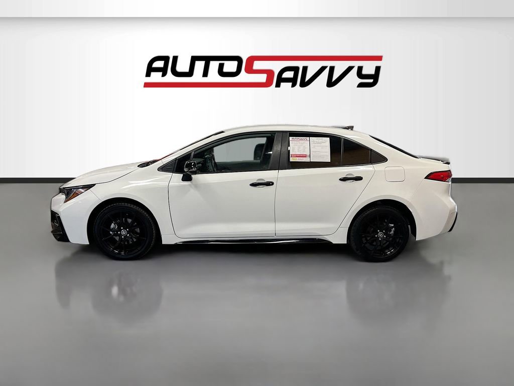 Used 2022 Toyota Corolla SE w/ Carpet Mat Package (TMS) image 4