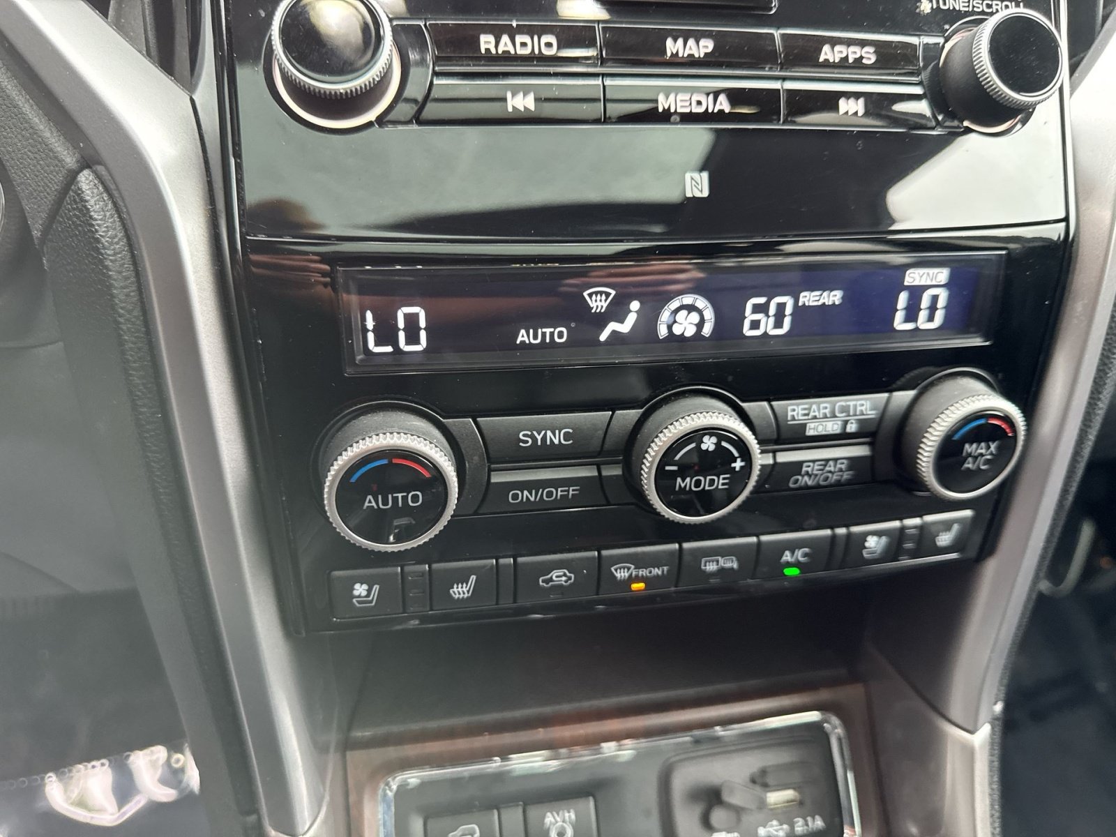 Used 2022 Subaru Ascent Touring w/ Popular Package #2A AWD/4WD image 49