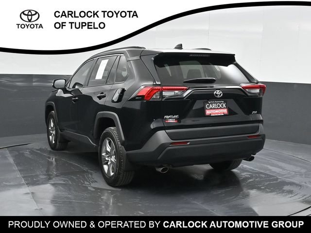 Used 2025 Toyota RAV4 XLE w/ Convenience Package FWD image 11