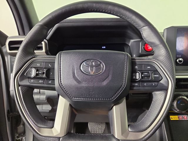 Used 2025 Toyota 4Runner TRD Off-Road AWD/4WD image 22