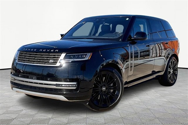 Used 2023 Land Rover Range Rover SE image 1