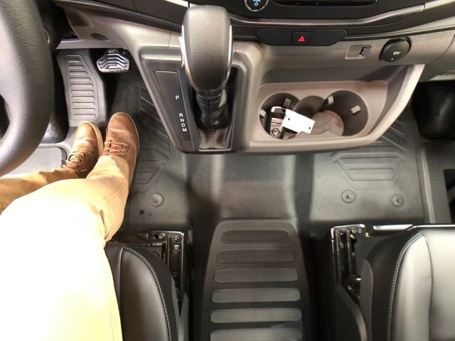 New 2026 Ford Transit 250 148 Medium Roof image 18