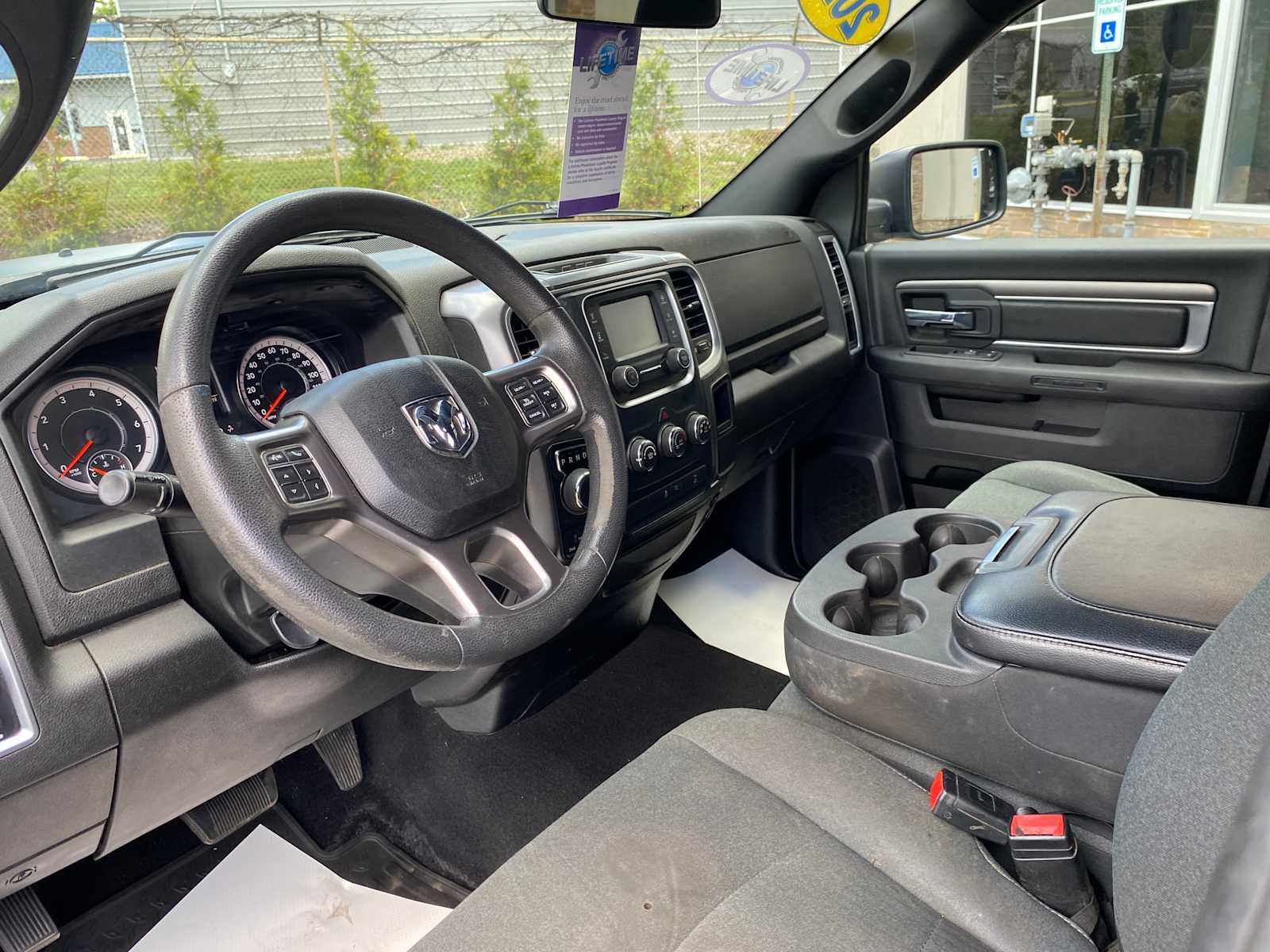 Used 2022 RAM 1500 Warlock w/ Warlock Decor Package AWD/4WD image 8