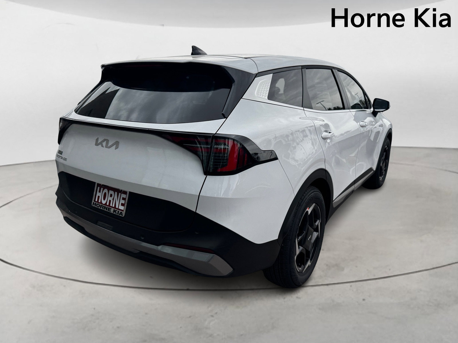 New 2026 Kia Sportage EX image 4