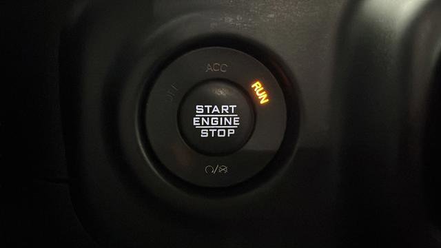 Used 2021 Jeep Wrangler Unlimited Rubicon AWD/4WD image 22