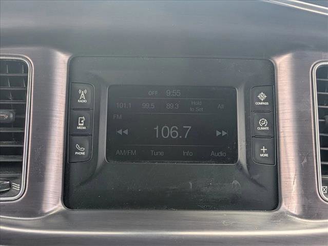 Used 2015 Dodge Charger SE w/ Sport Appearance Group image 12