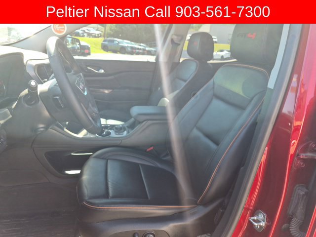 Used 2023 GMC Acadia AT4 w/ Technology Package AWD/4WD image 9