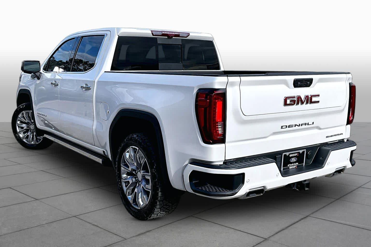 Used 2022 GMC Sierra 1500 Denali w/ Denali Reserve Package RWD image 15