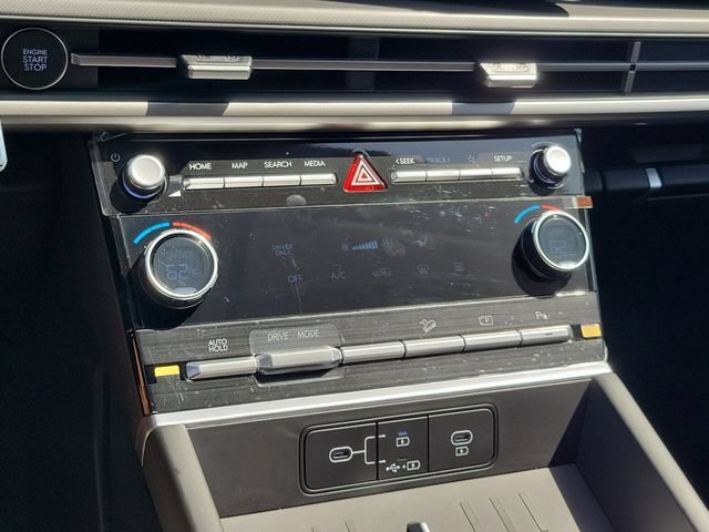 New 2026 Hyundai Santa Fe SE FWD image 14
