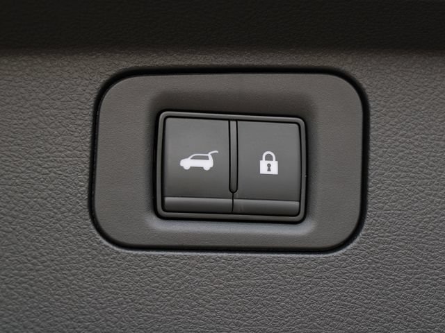 Certified 2025 Nissan Armada PRO-4X AWD/4WD image 25