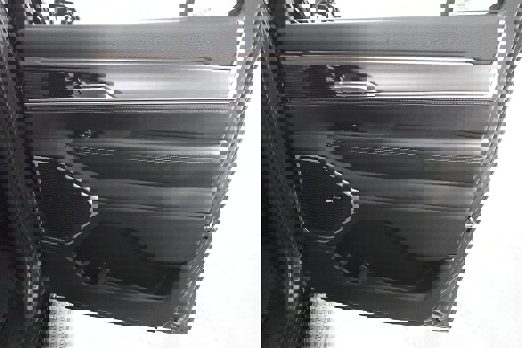 New 2026 Jeep Grand Wagoneer L 4WD w/ Premium Group I image 29