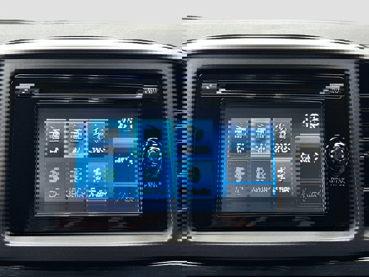 Used 2015 Mitsubishi Lancer Evolution GSR image 13