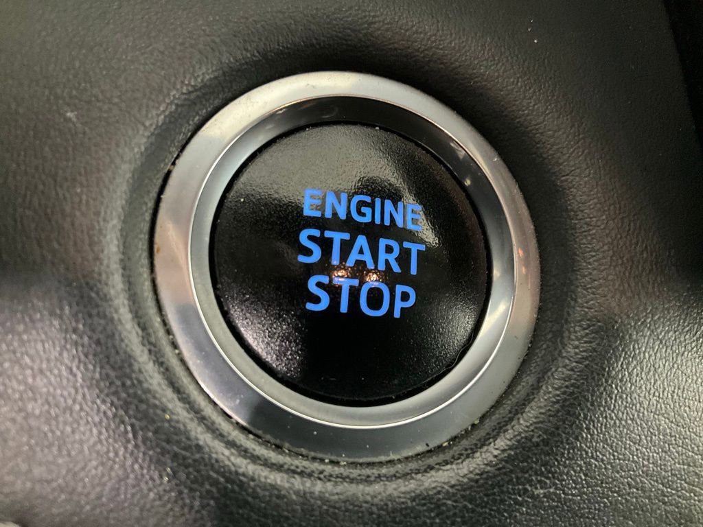 Used 2021 Toyota Highlander LE image 20