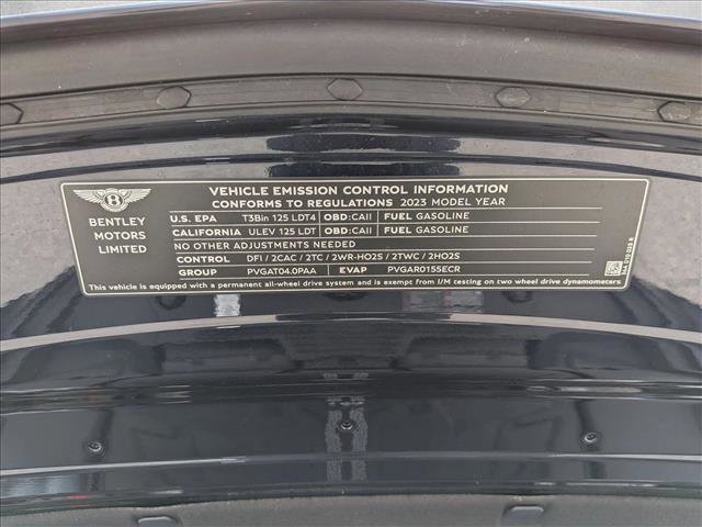 Used 2023 Bentley Bentayga Extended Wheelbase image 23