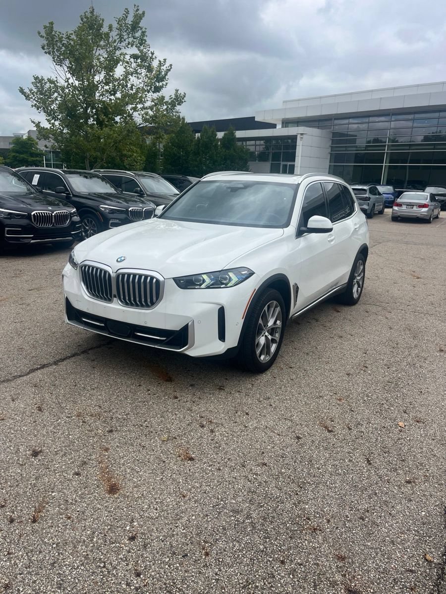 Used 2025 BMW X5 xDrive40i w/ Parking Assistance Package