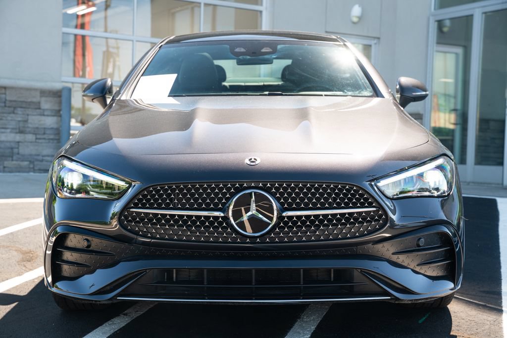 Used 2024 Mercedes-Benz CLE 300 4MATIC Coupe image 4