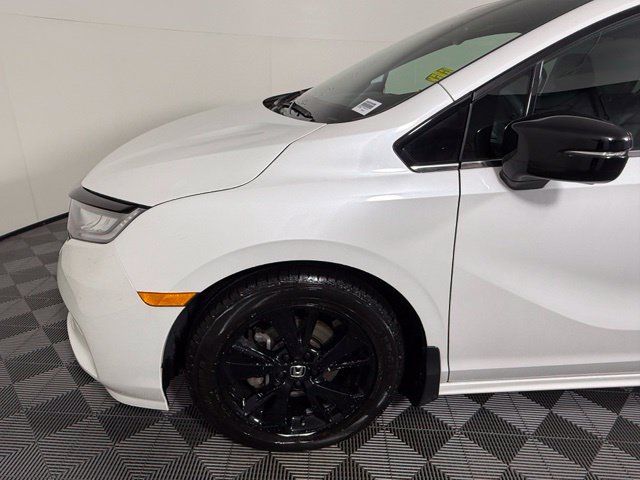 Used 2024 Honda Odyssey Sport image 12