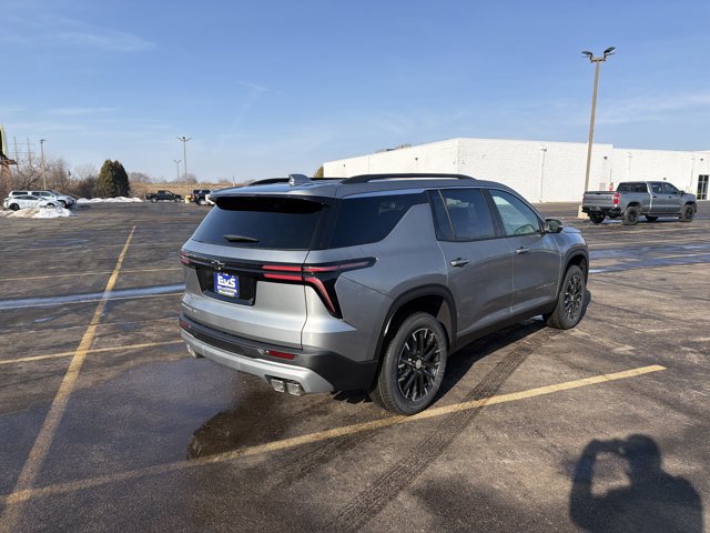 New 2026 Chevrolet Traverse LT image 5