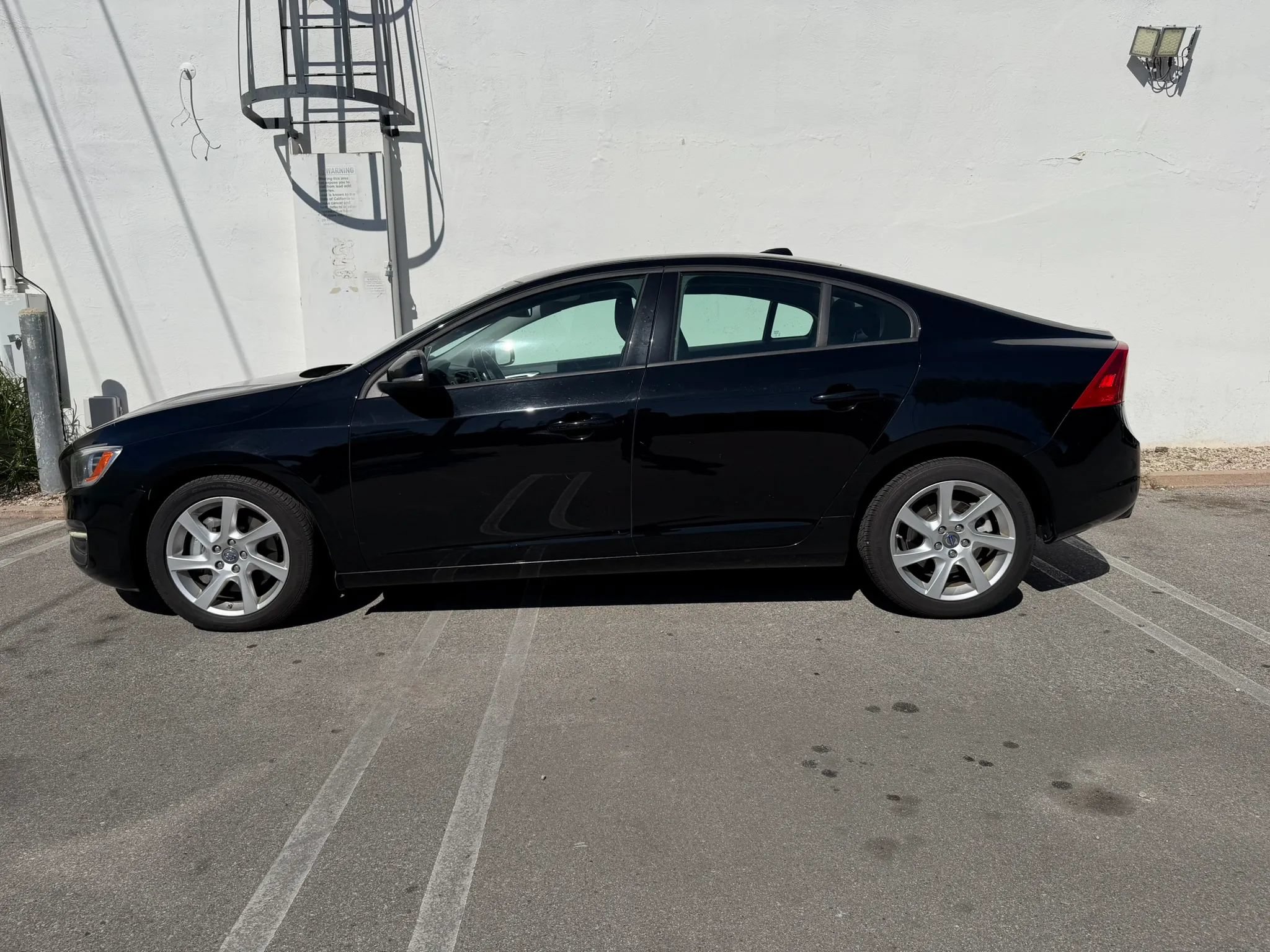 Used 2014 Volvo S60 T5 FWD image 12