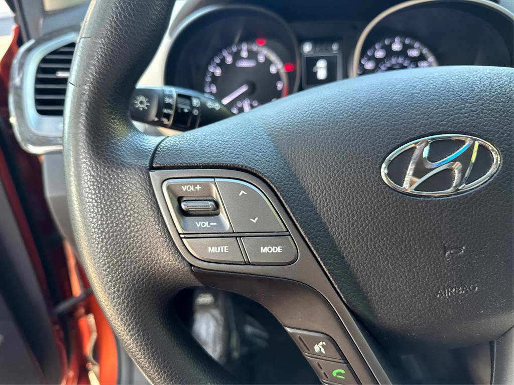 Used 2017 Hyundai Santa Fe Sport FWD image 29