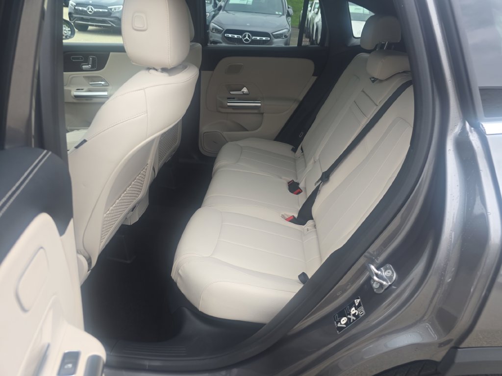 New 2026 Mercedes-Benz GLA 250 4MATIC image 24
