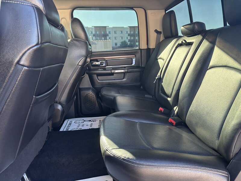 Used 2015 RAM 2500 Laramie w/ Convenience Group AWD/4WD image 29