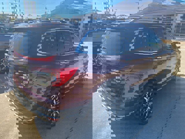 Used 2021 Honda Pilot Touring image 10