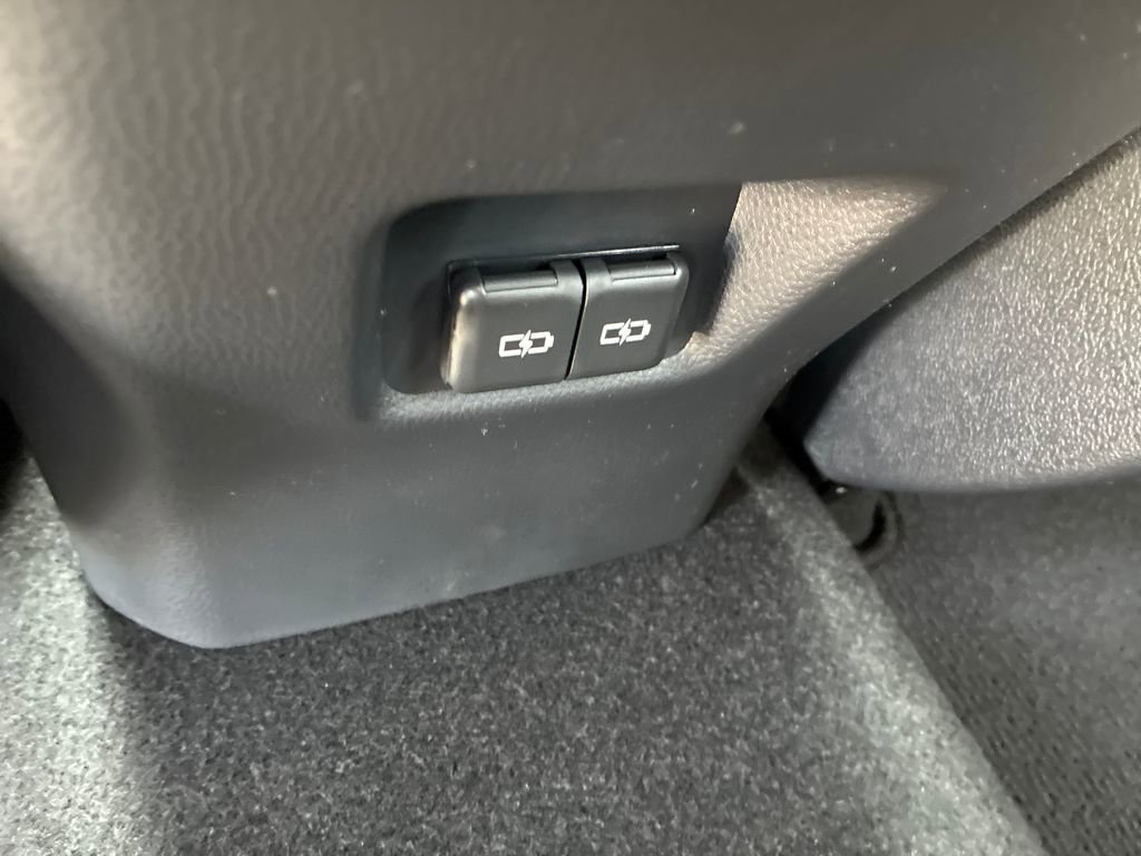 New 2025 Toyota RAV4 XLE image 43