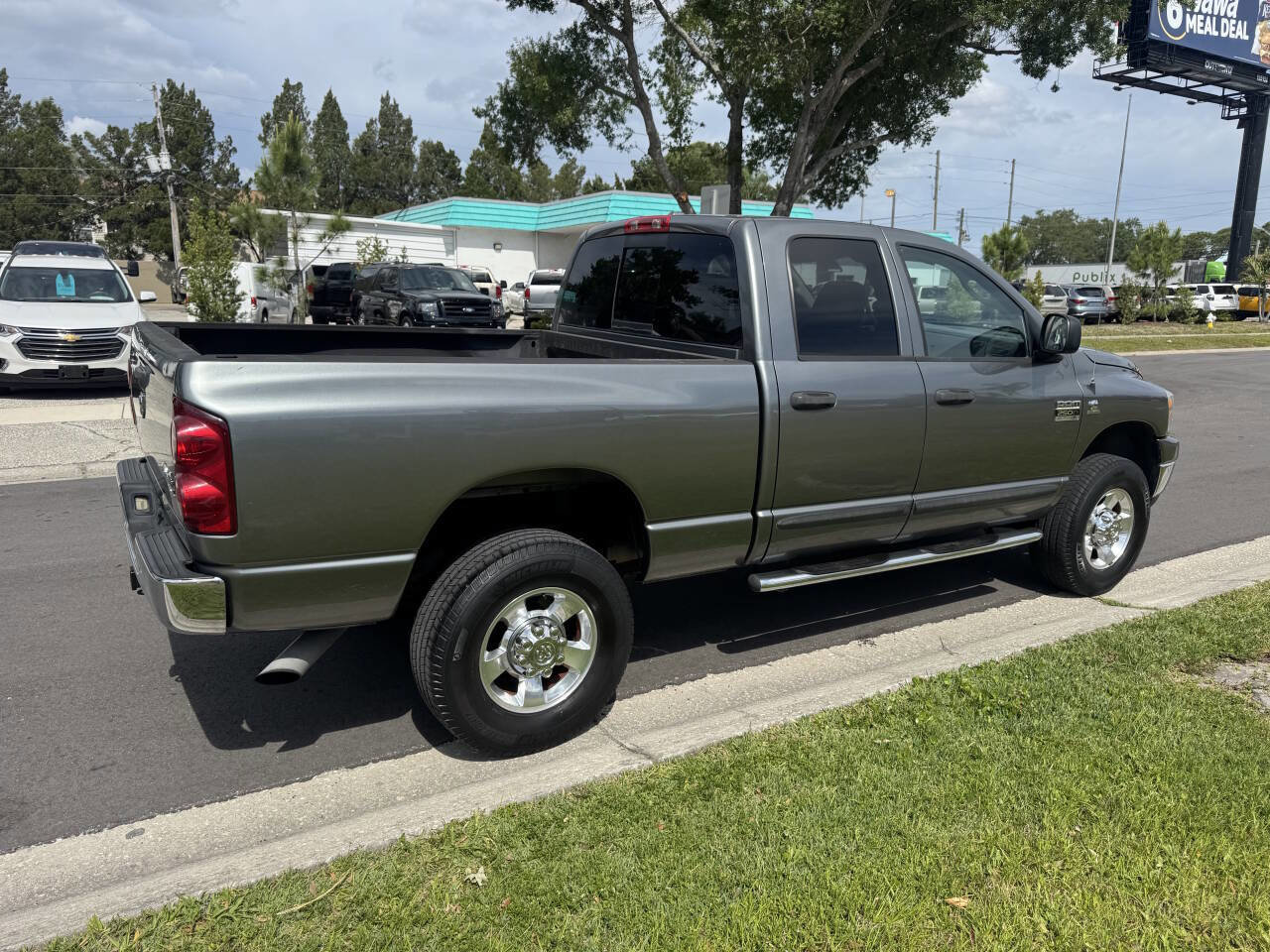Used 2007 Dodge Ram 2500 Truck SLT AWD/4WD image 6