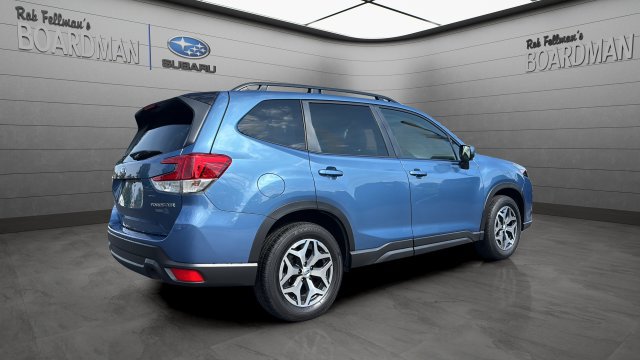 Used 2024 Subaru Forester Premium AWD/4WD image 4