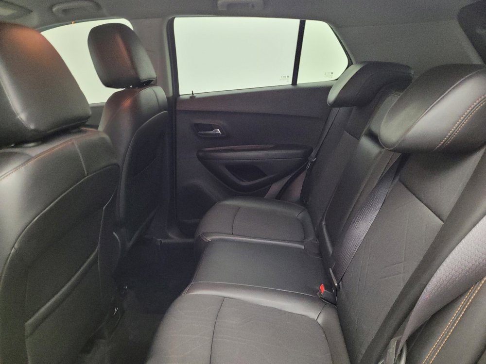 Used 2019 Chevrolet Trax LT w/ LT Convenience Package image 18