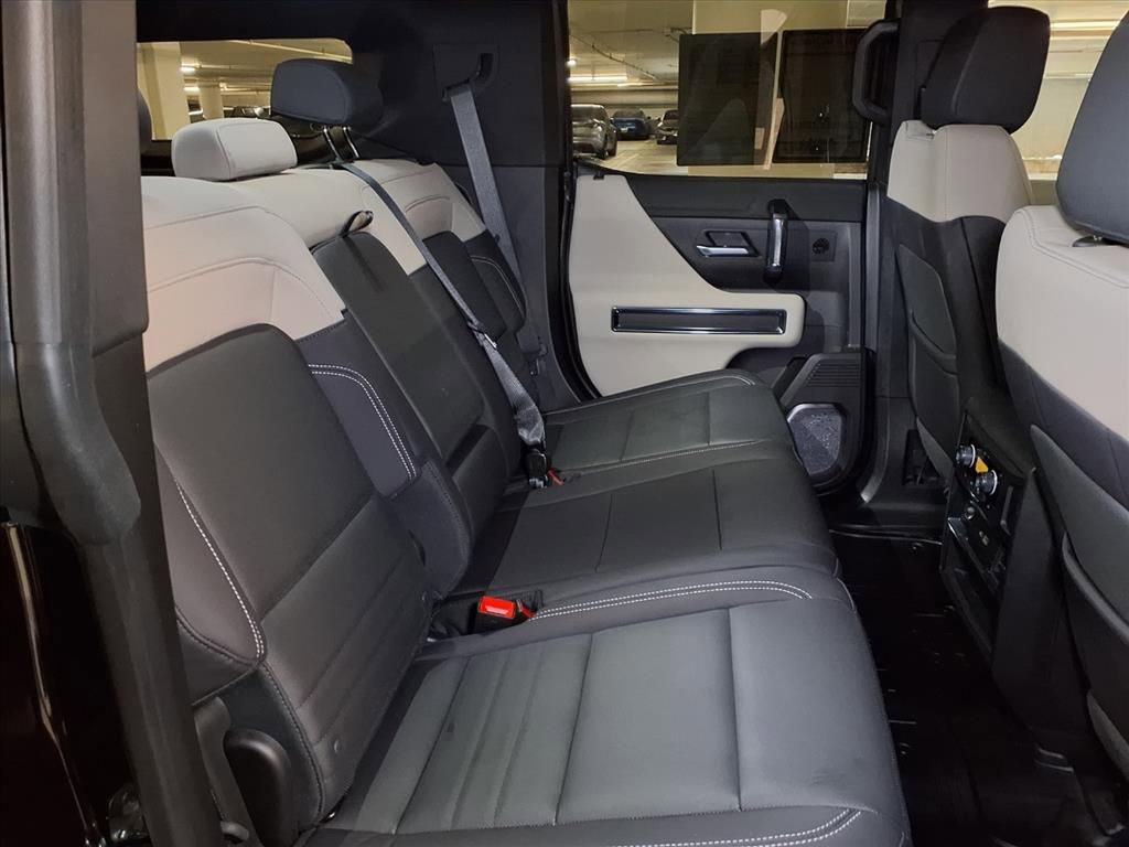 Used 2026 GMC Hummer EV SUV image 9