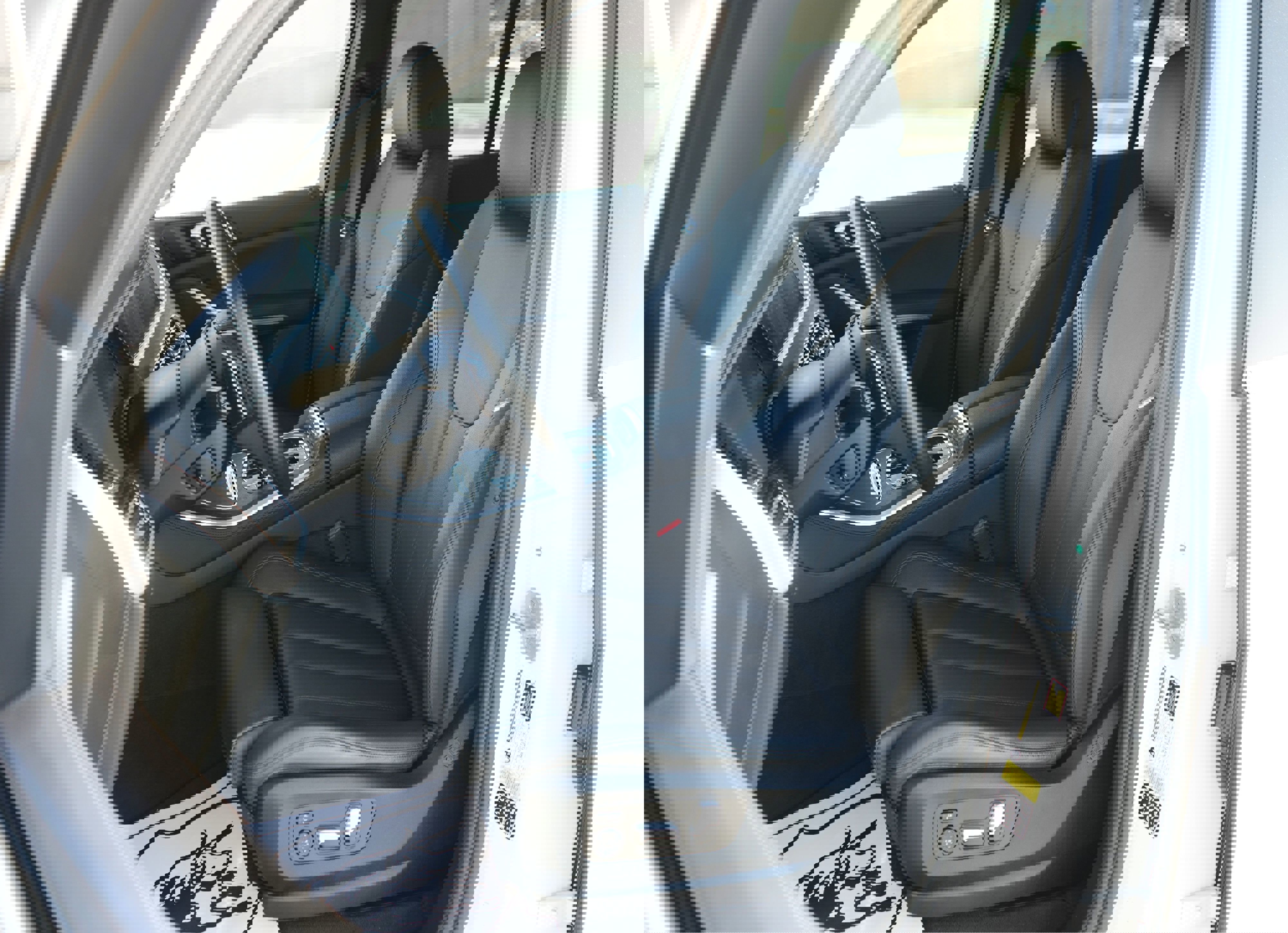 Used 2022 BMW X5 xDrive40i w/ Premium Package AWD/4WD image 15