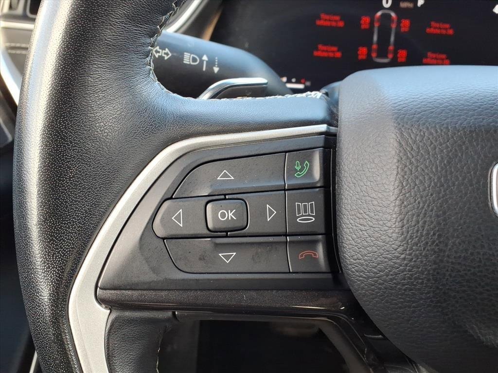 Used 2022 Jeep Grand Cherokee L Laredo w/ Luxury Tech Group I image 20