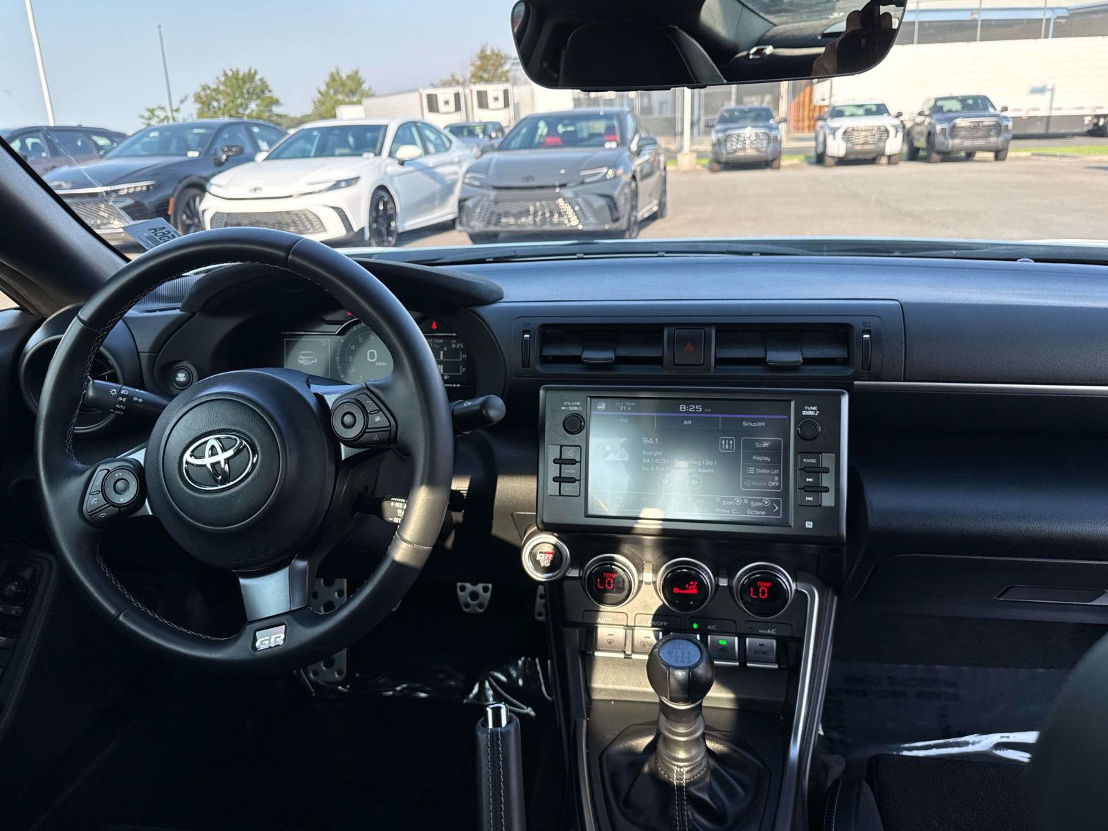 Used 2025 Toyota GR86 Premium w/ ALL Weather Mat Package (TMS) RWD image 16