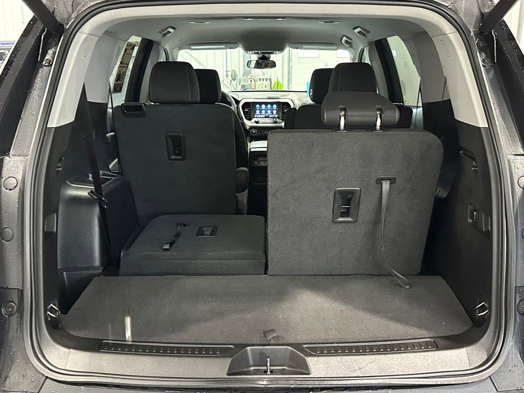 Used 2023 GMC Acadia SLE w/ Driver Convenience Package image 29