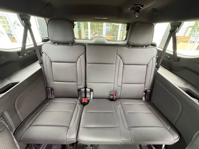 New 2026 GMC Yukon XL Denali w/ Denali Reserve Package AWD/4WD image 19
